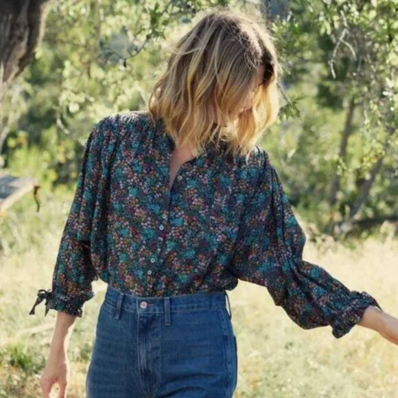 Doen Rose Blouse in Ladybird Floral Print Size XS Like New - Picture 2 of 2